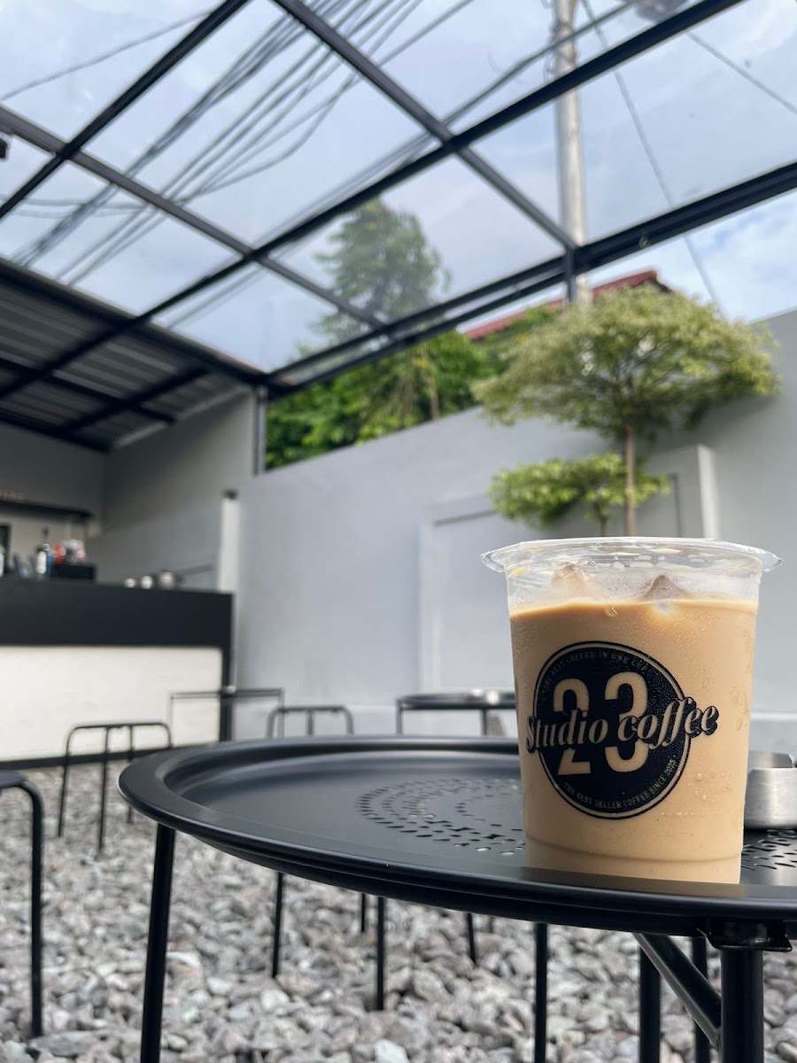 23 Studio Coffee Photo 2