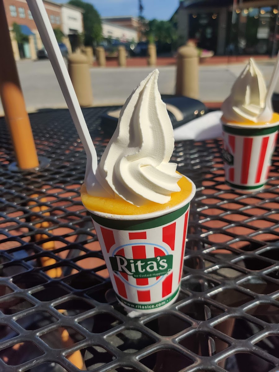 Rita's Italian Ice & Frozen Custard Photo 7