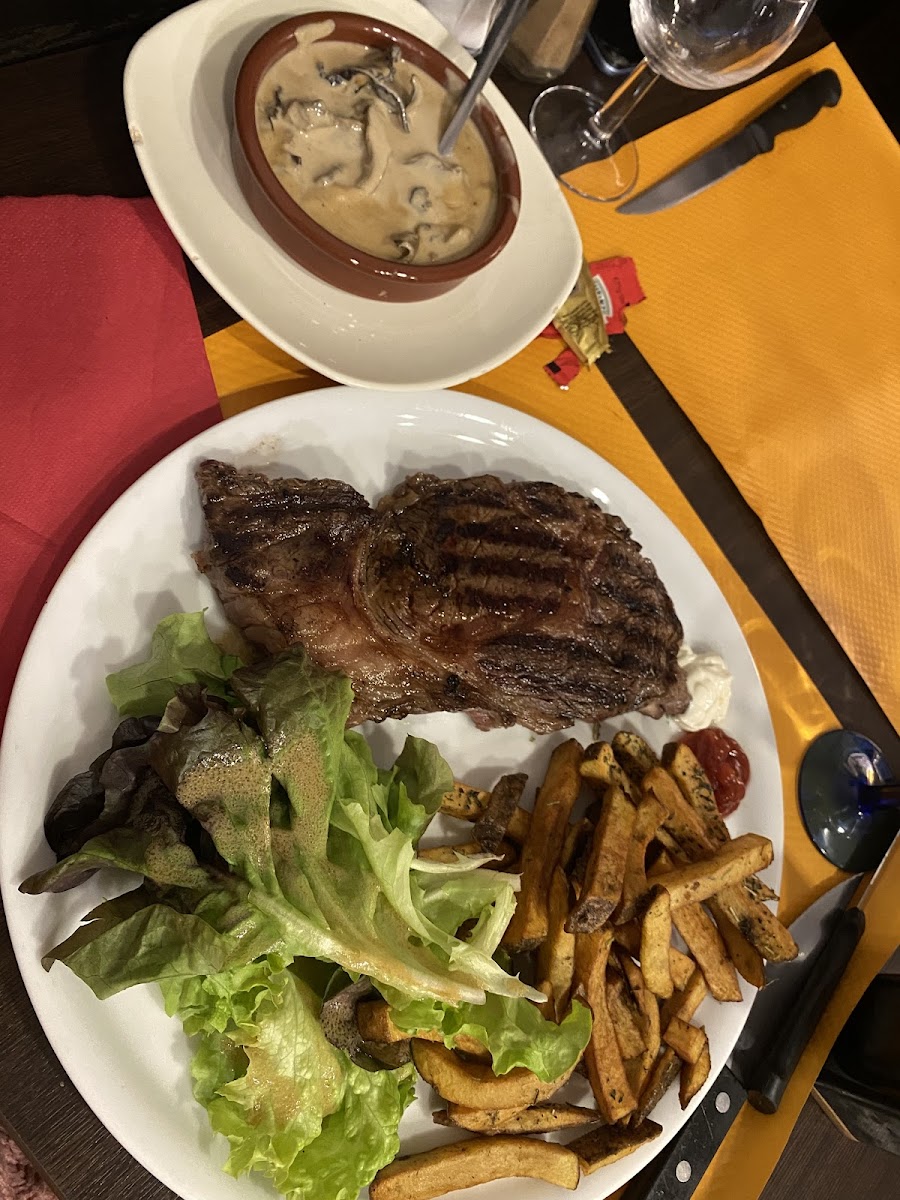 Chez Pp Restaurant - Pizzeria Photo 4