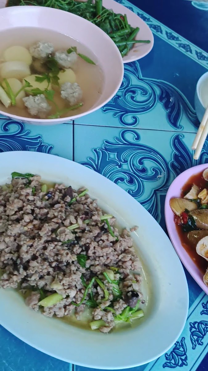RungRoj's Thai Restaurant รุ่งโรจน์โภชนา Photo 2