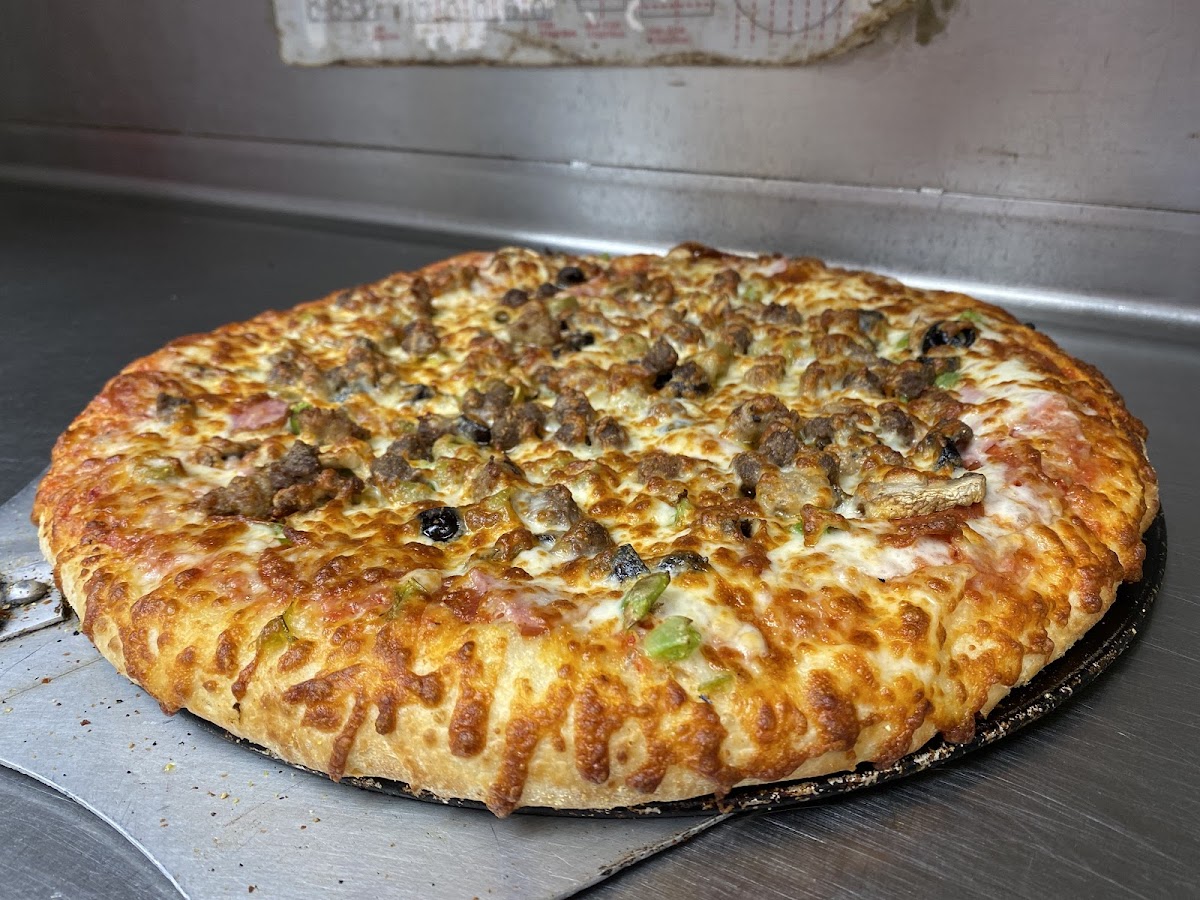Blackjack Pizza & Salads Photo 7