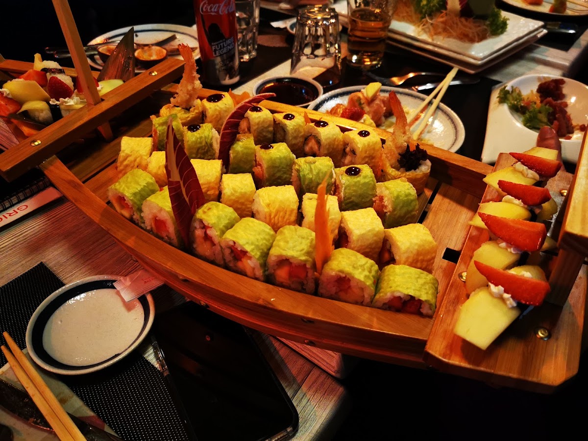 Marina Sushi Photo 3