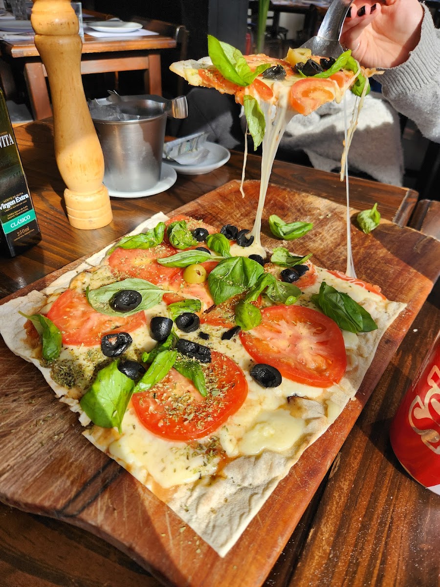 Morelia Pizza Restaurant Photo 4