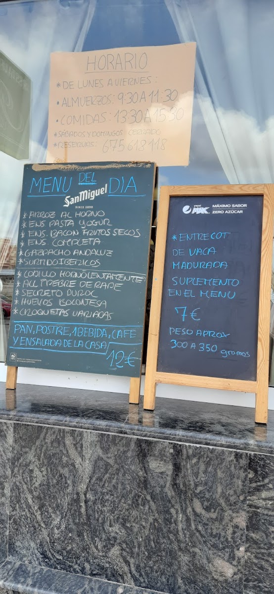 Bar Restaurante DANA Photo Menu 5