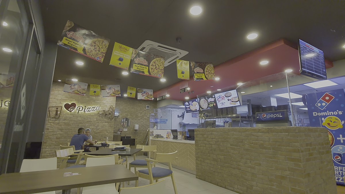 Domino's Plaza CKS Tuaran Photo 2