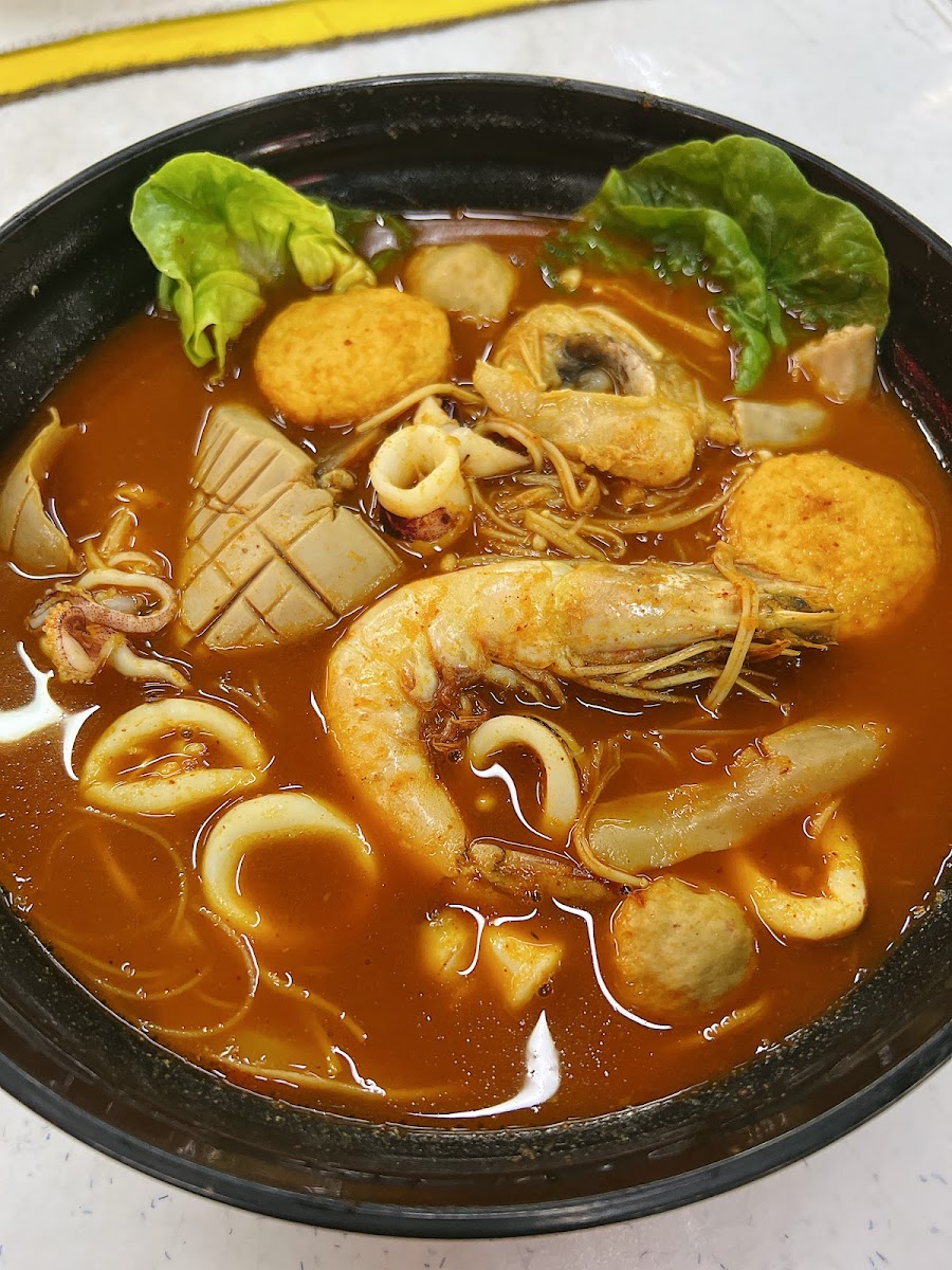 Thai Hong Tomyam Noodle Photo 8