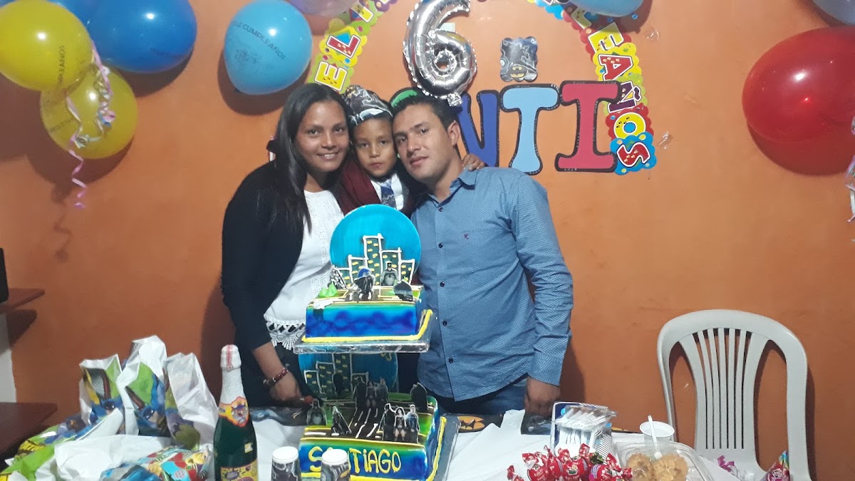 cancha sintetica la bombonera