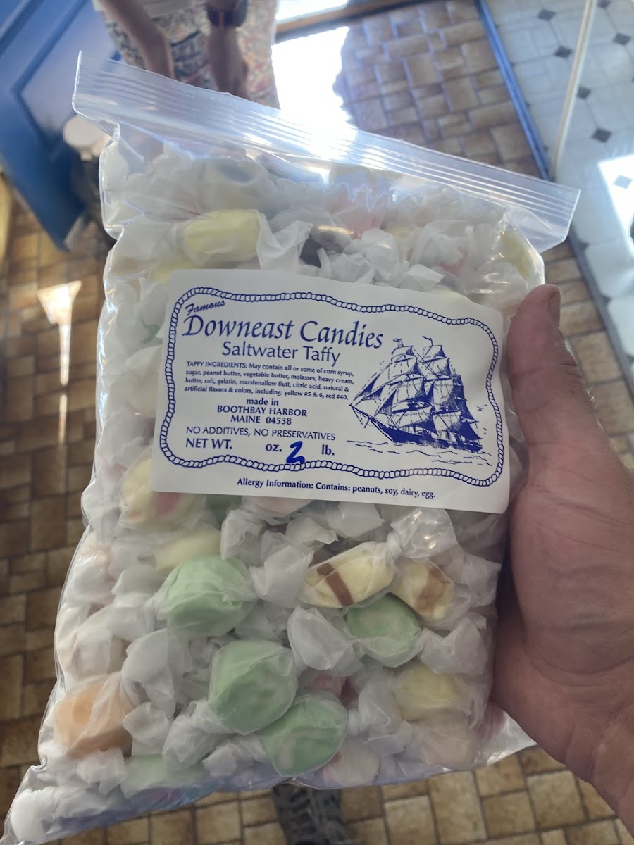 Downeast Candies Photo 5