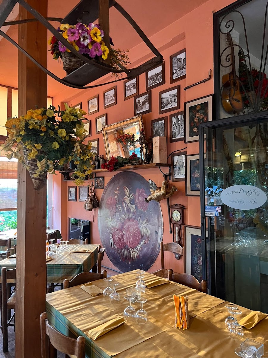 La Colonia