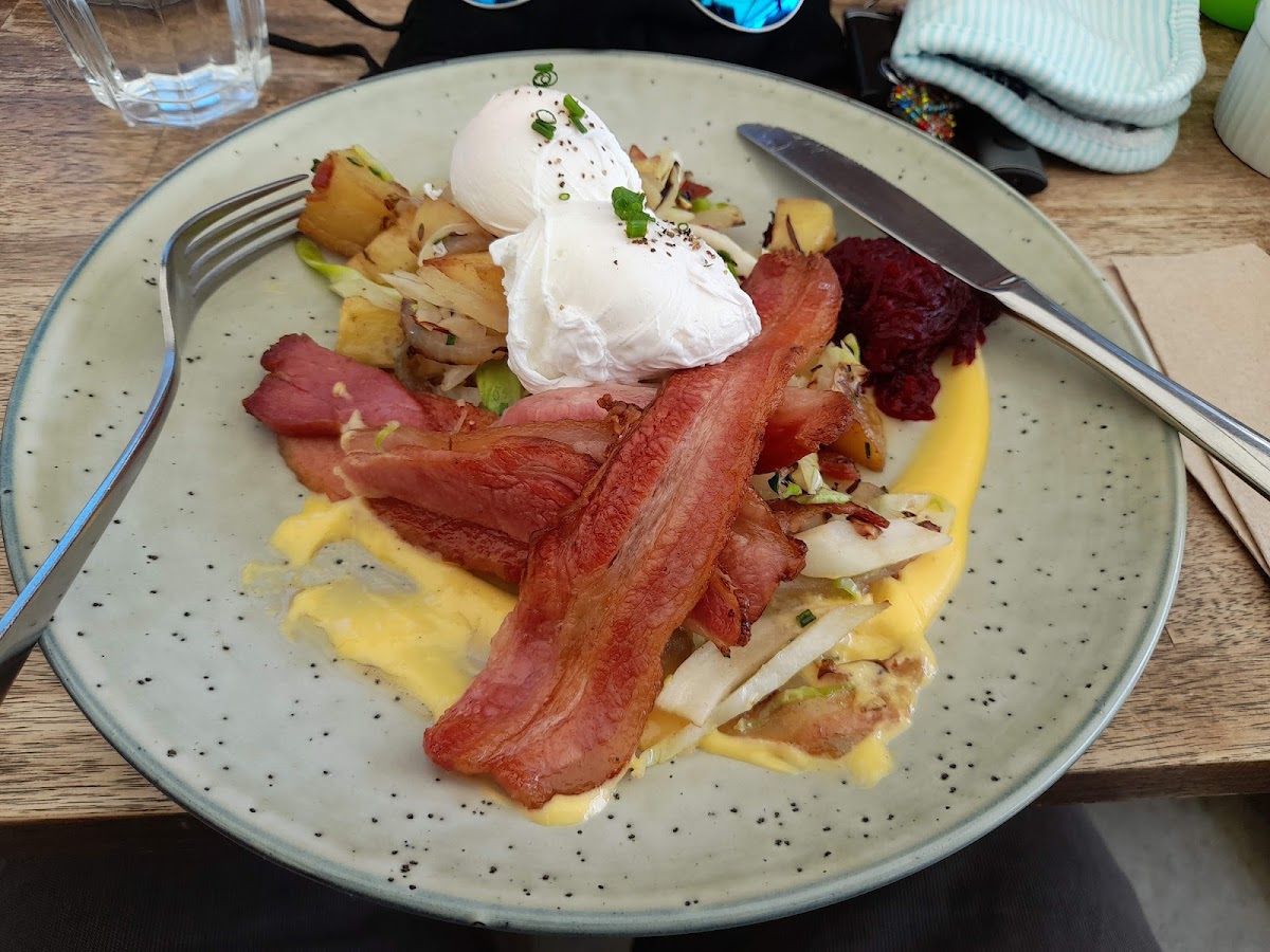 The Village Cafe Photo 5