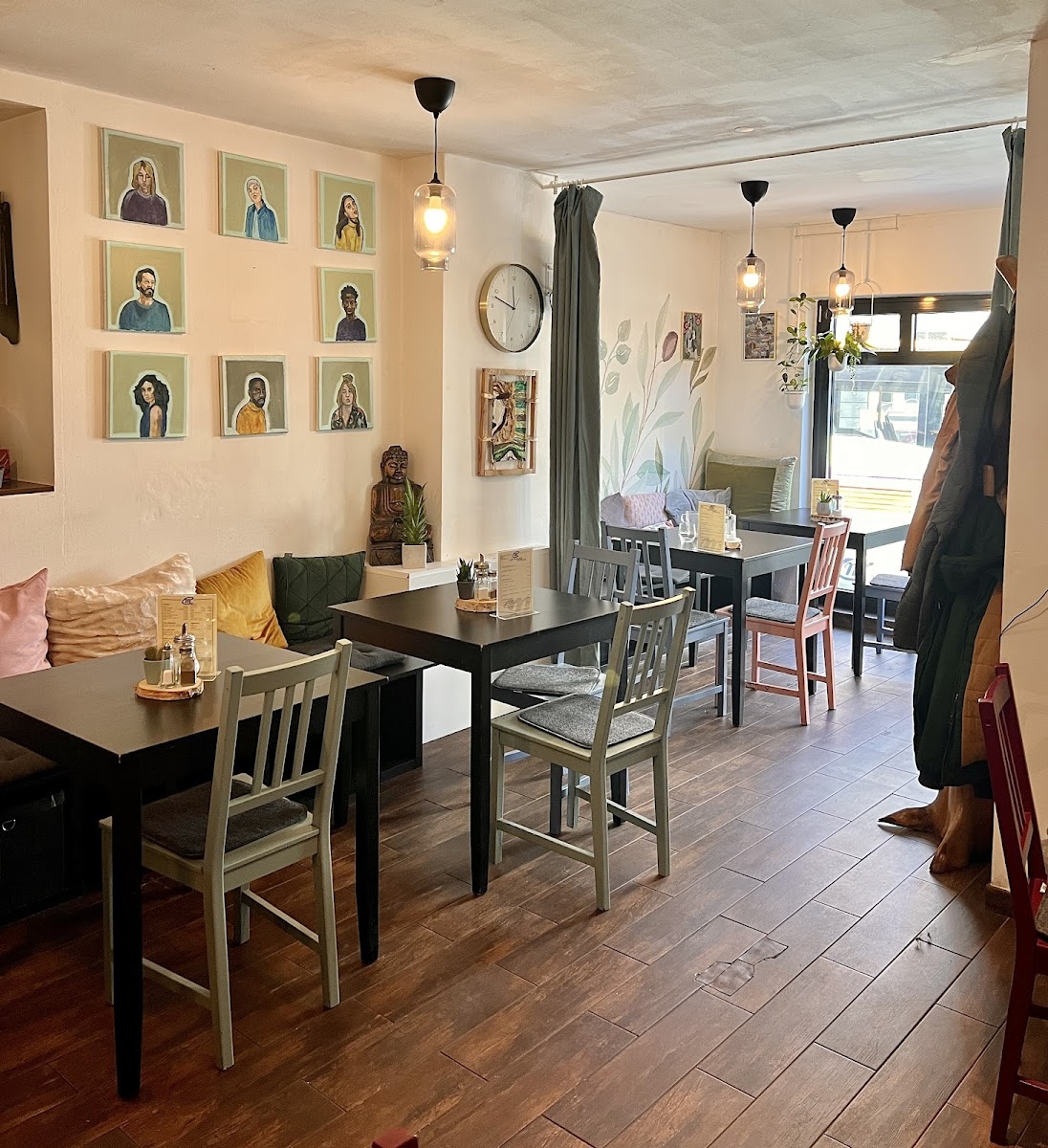 Café Mitanand