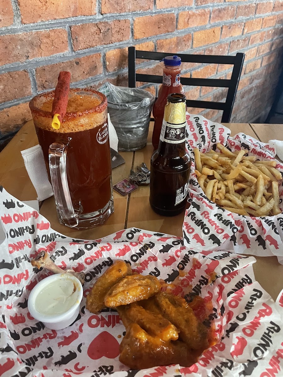 Rhino Snack & Beer Photo 8