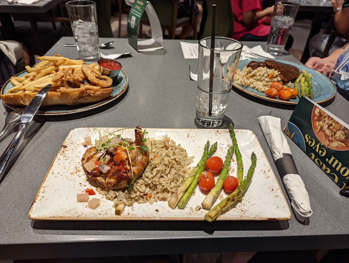 Union Station Restaurant + Bar Photo 9