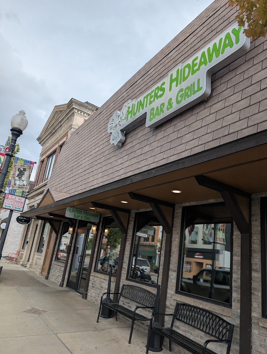 Hunters Hideaway Inc