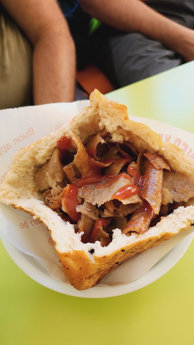 Alí Baba kebab pizza Photo 5