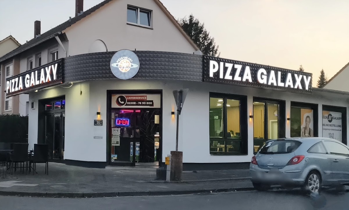 Pizza Galaxy