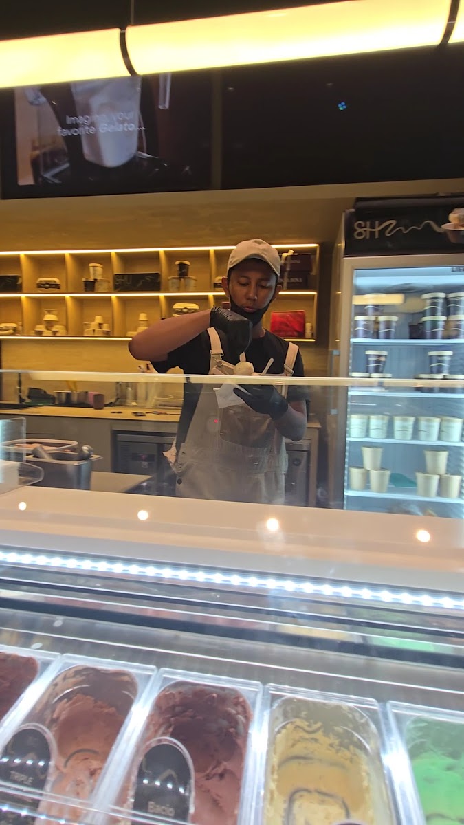 SHU Gelato Photo 2