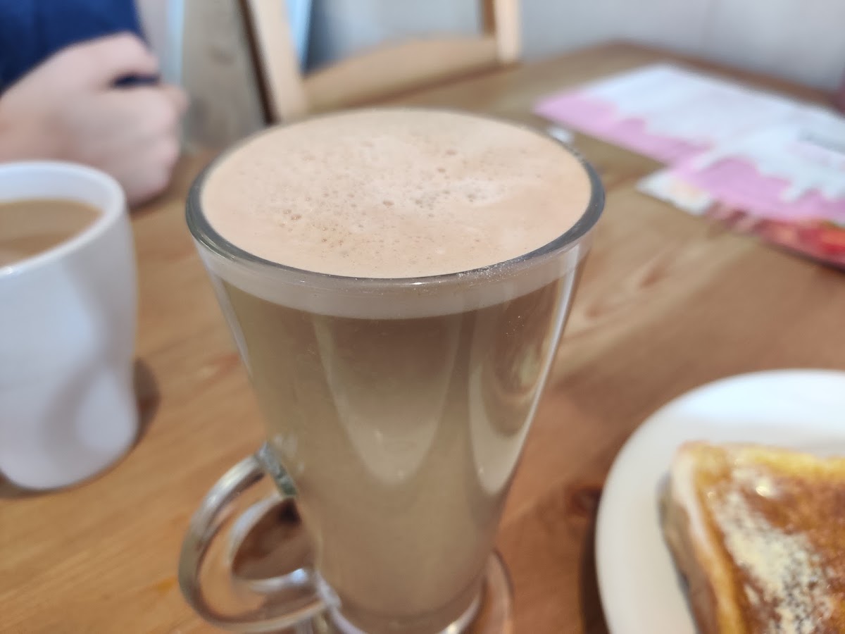 Creamy Cafe Photo 7