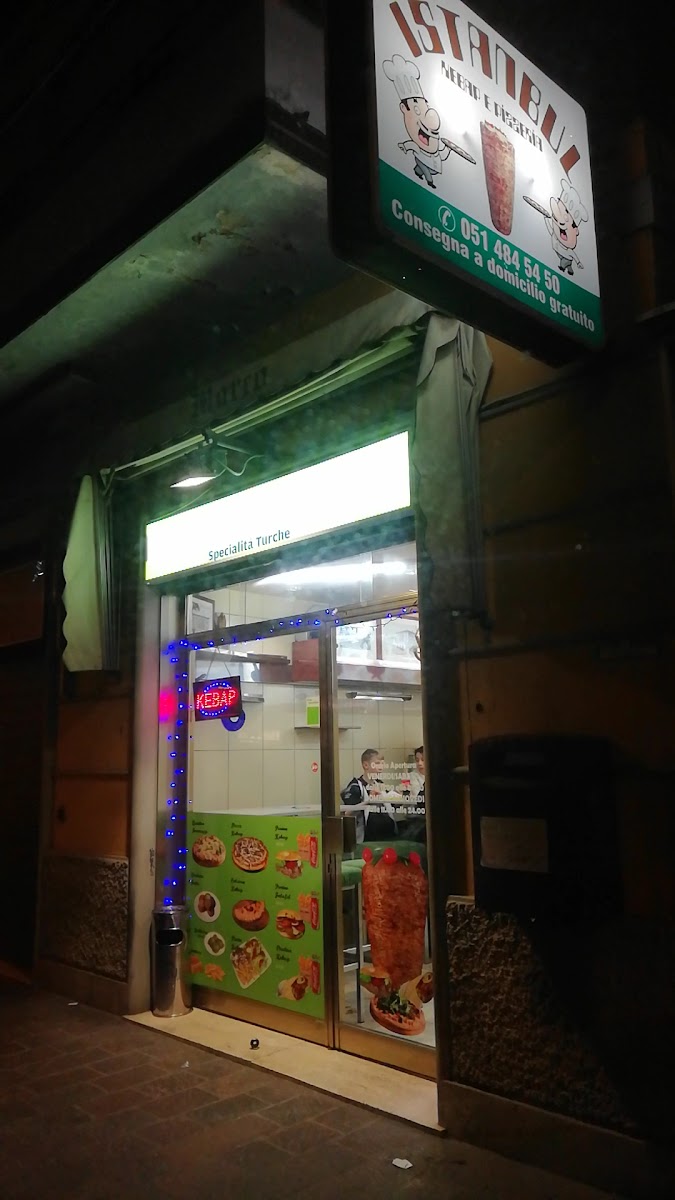 Istanbul Kebab & Pizza Photo 2