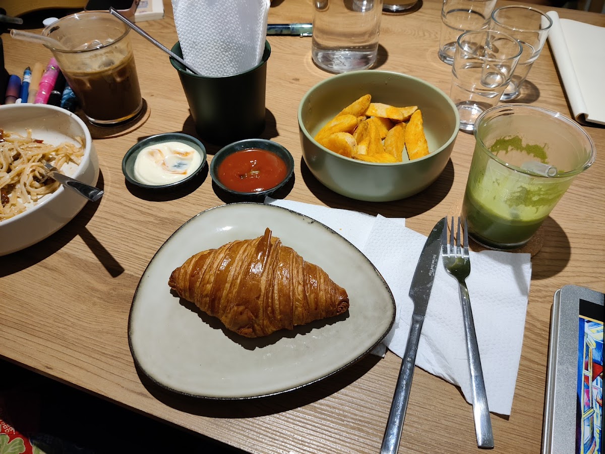 Matcha Go Cafe Photo 4