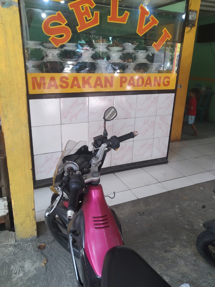 RM SELVI Photo 2