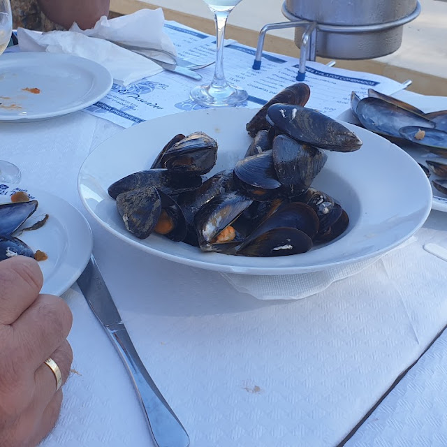 Mejillones Al Vapor