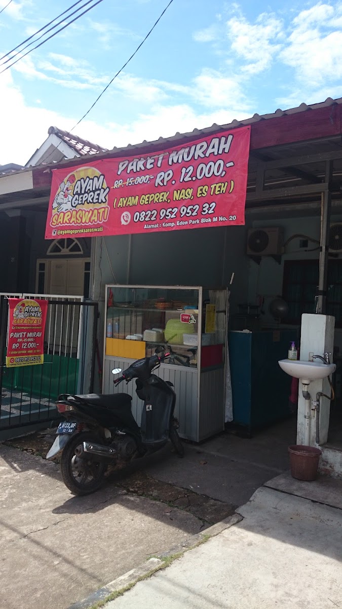 Ayam Geprek Saraswati