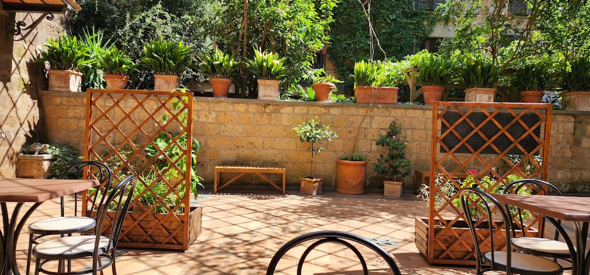 La Bottega del Pozzo Photo 3