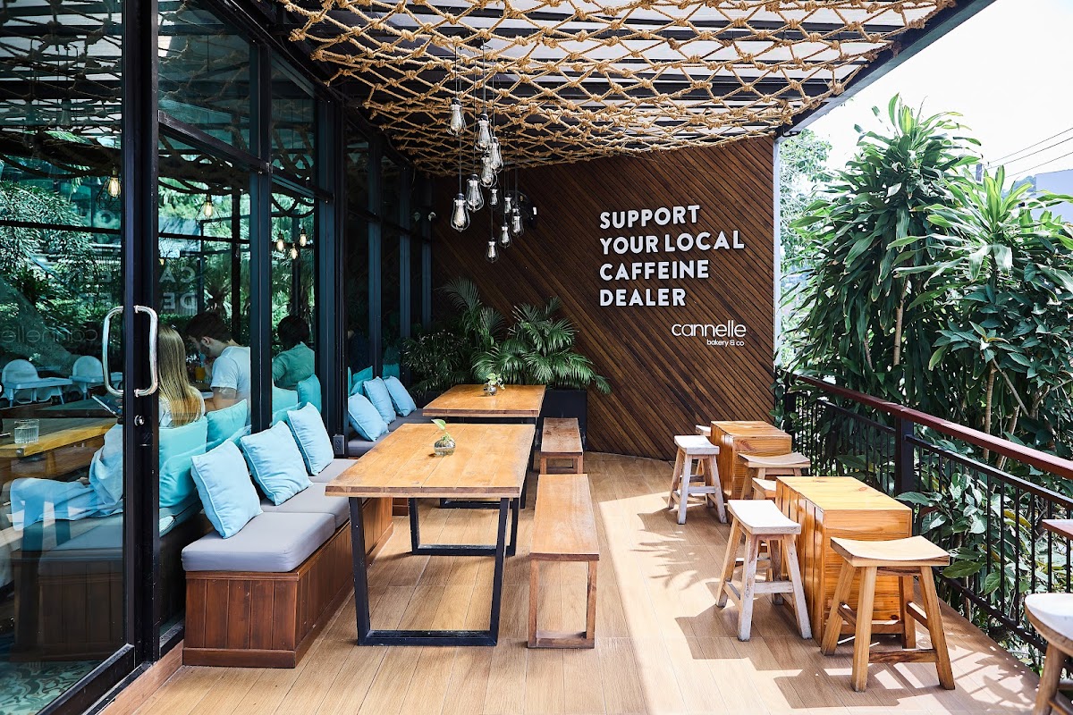 Cannelle Naiharn - Bakery & Co.