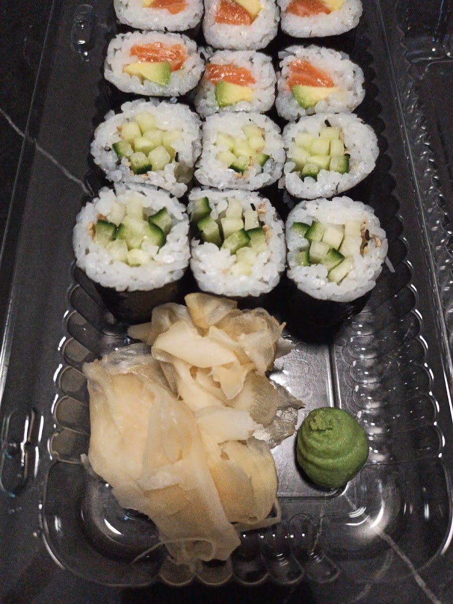 Sushi Hub Photo 10