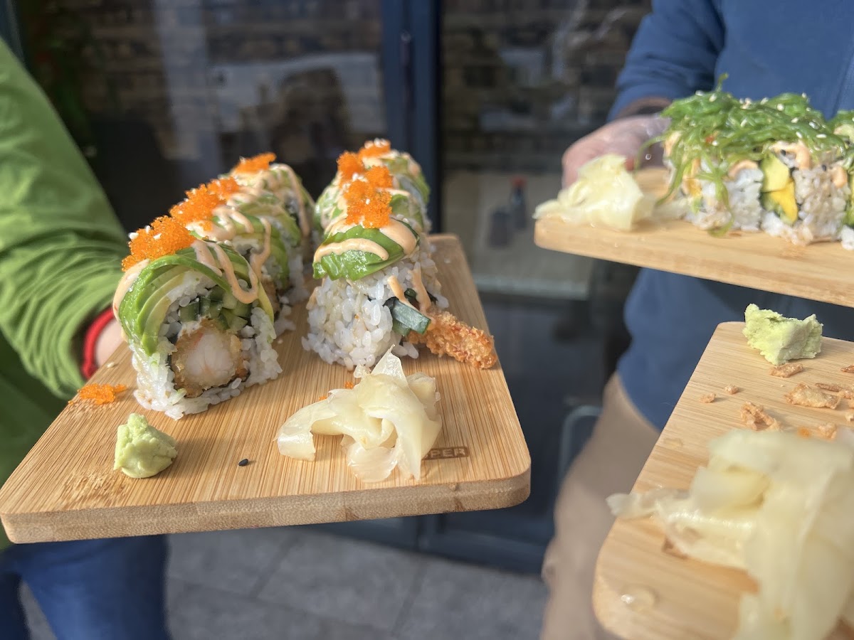 Sushi Hub Photo 6