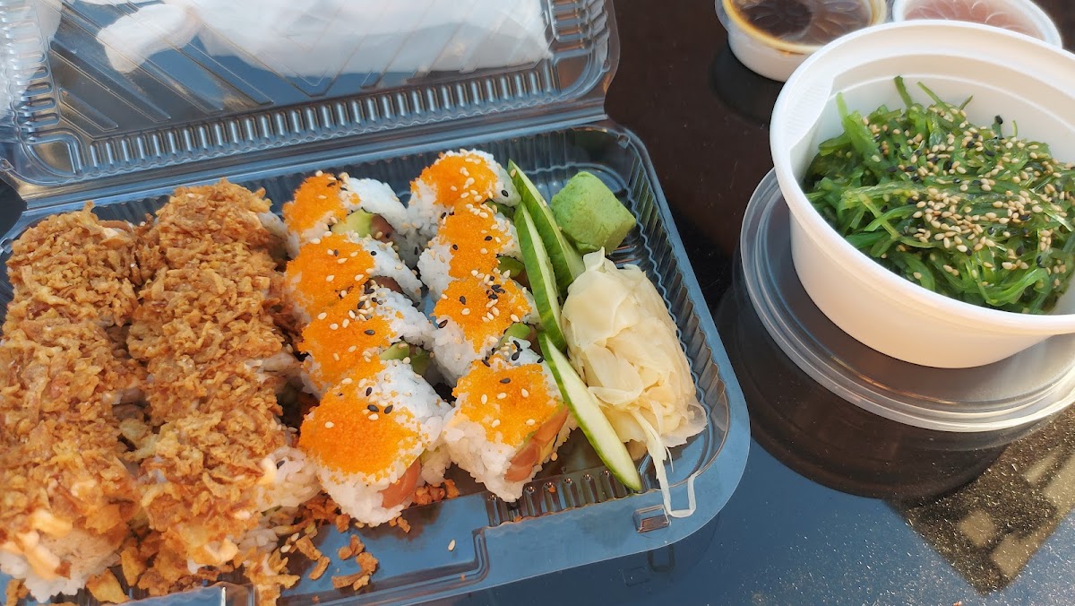 Sushi Hub Photo 7