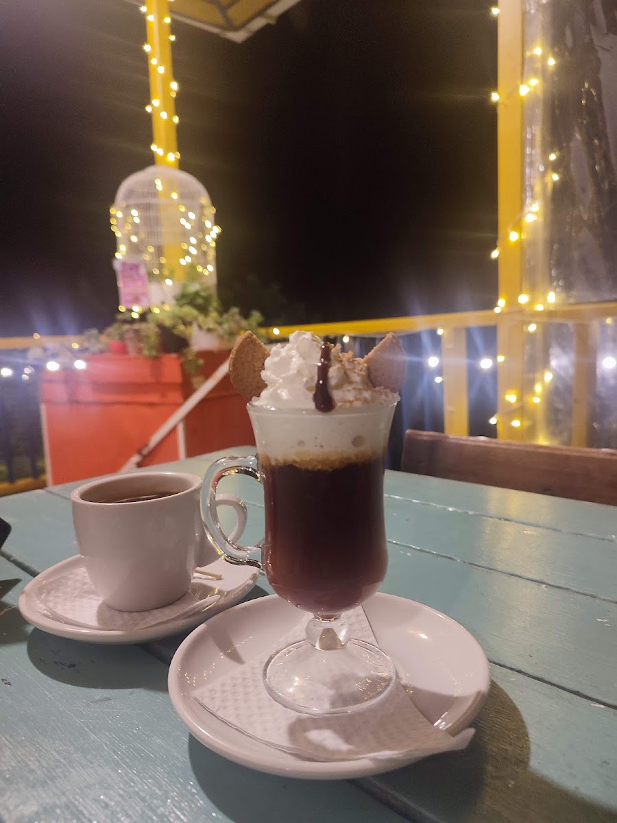 Café la Florida Photo 3