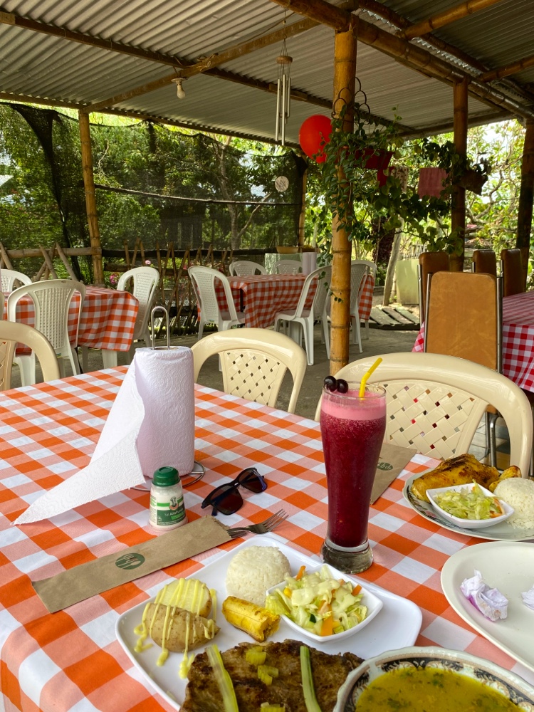 Restaurante La Buena Sazon Photo 9