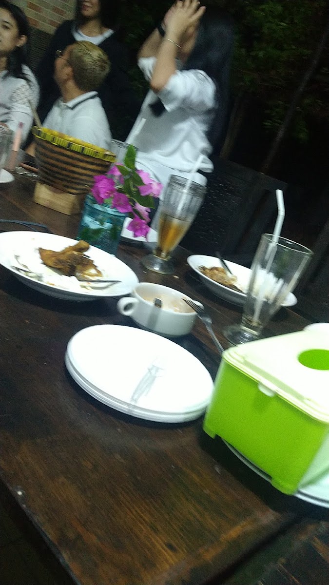 Sora Cafe & Eatery Pulogebang Photo 6