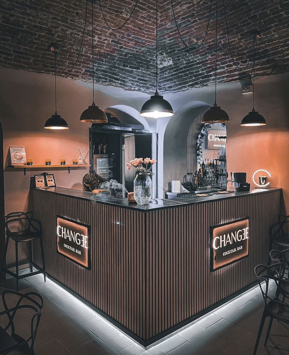 Change Pizzeria & Cocktail Bar