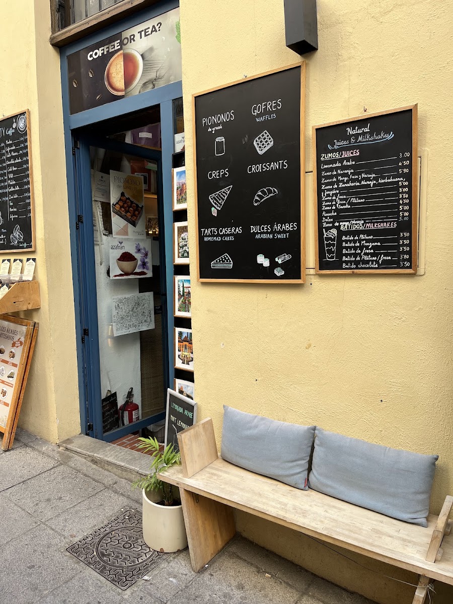 COFFEE & TEA HOUSE Photo Menu 5