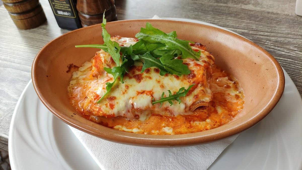 La Strada Pizzeria & Eiscafe Photo 8
