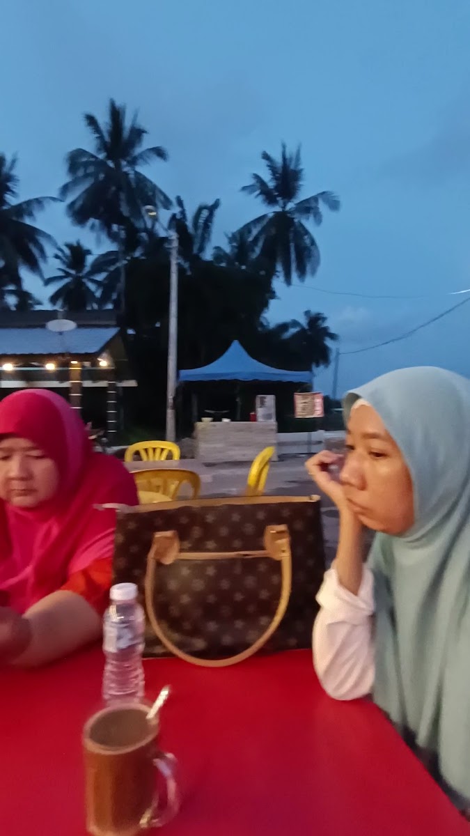 D' Pengkalan Cikgumno Photo 2