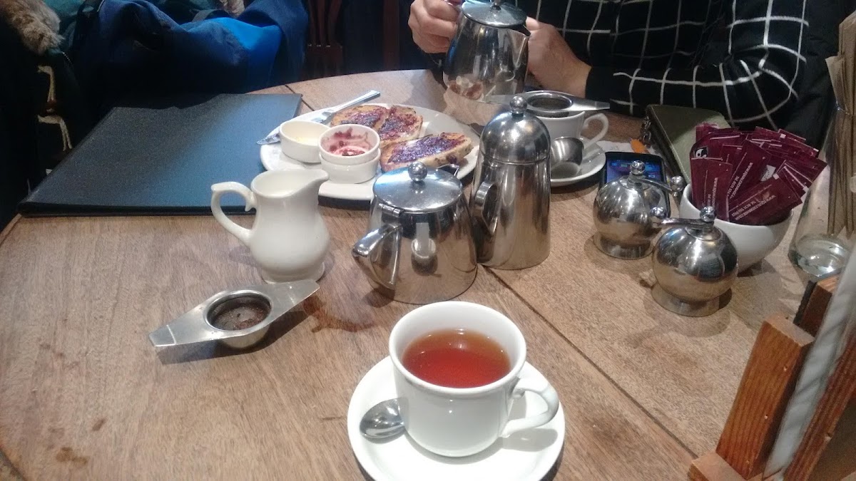 Gillam's Tearoom Ltd Photo 5