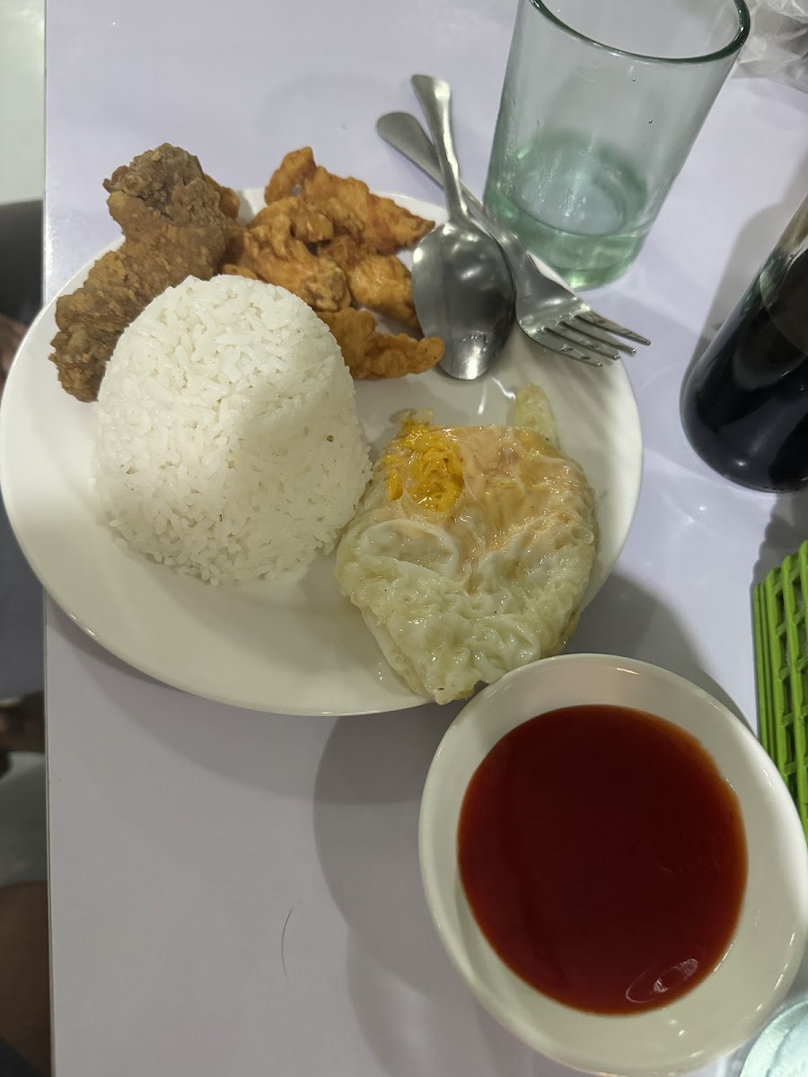 Bozz Vic's Lomi House - RDR Commercial Bldg. Photo 8