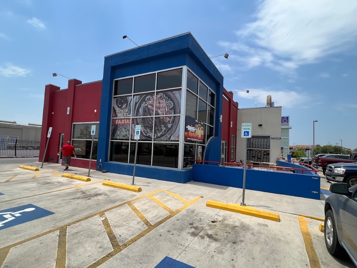 Taco Palenque Weslaco Photo 4