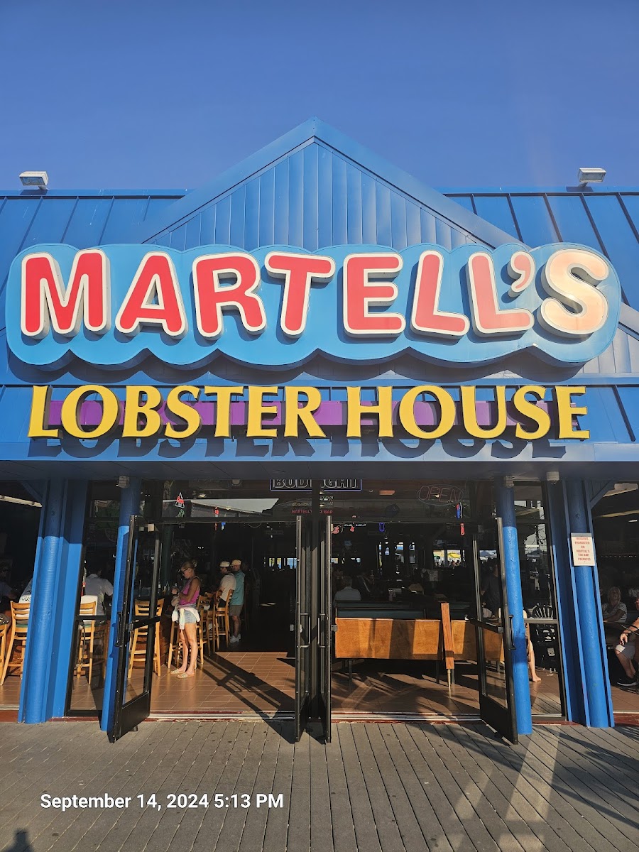 Martell's Lobster House Photo 3