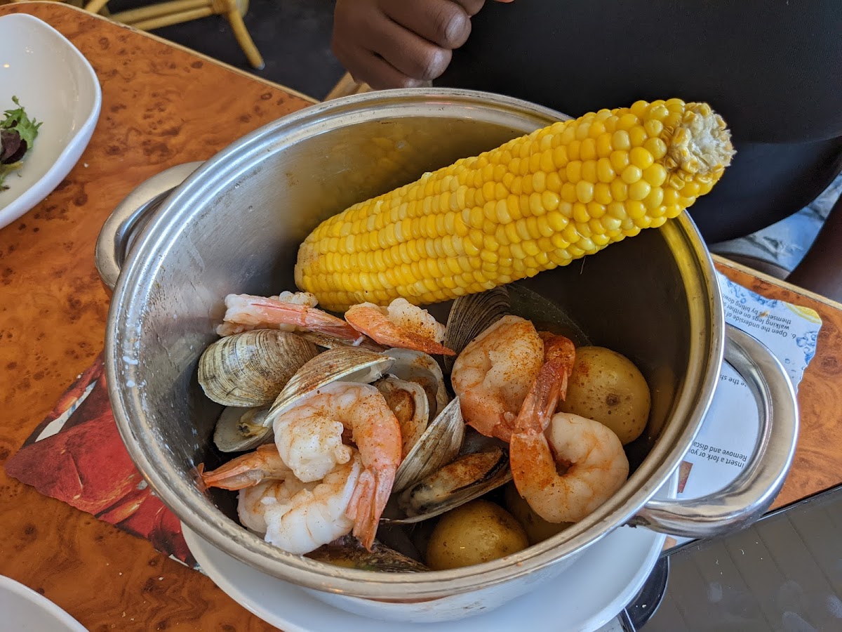 Martell's Lobster House Photo 8