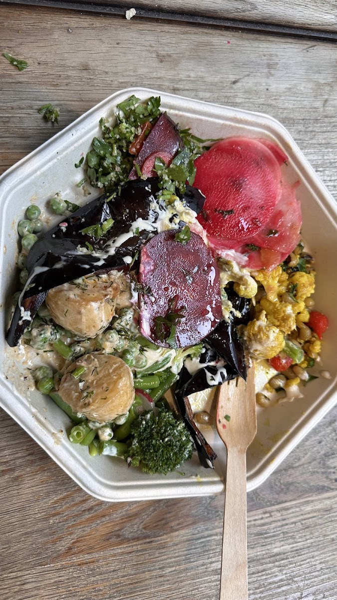 Go Falafel Photo 3