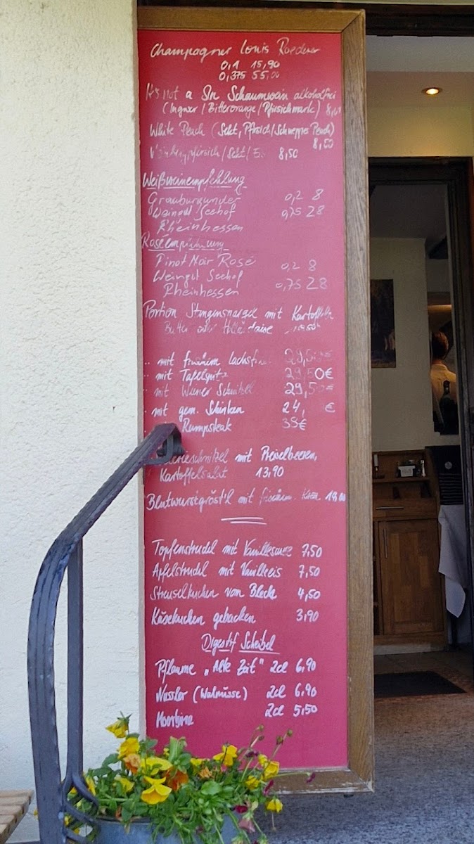 K.u.K. Weinhäuschen am Rhein Photo Menu 1