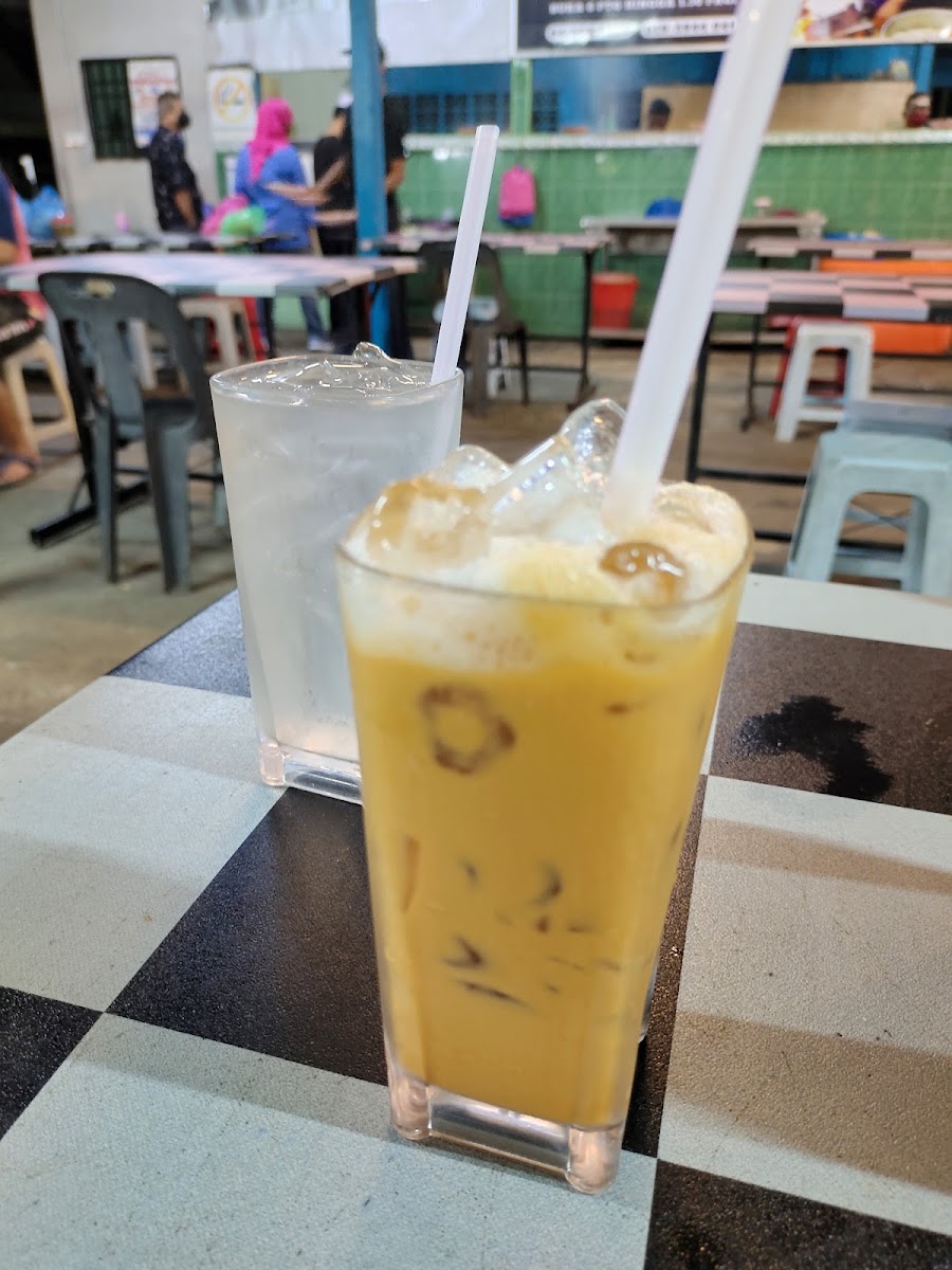 Char Kuey Teow Arif Kg Pelet Photo 7