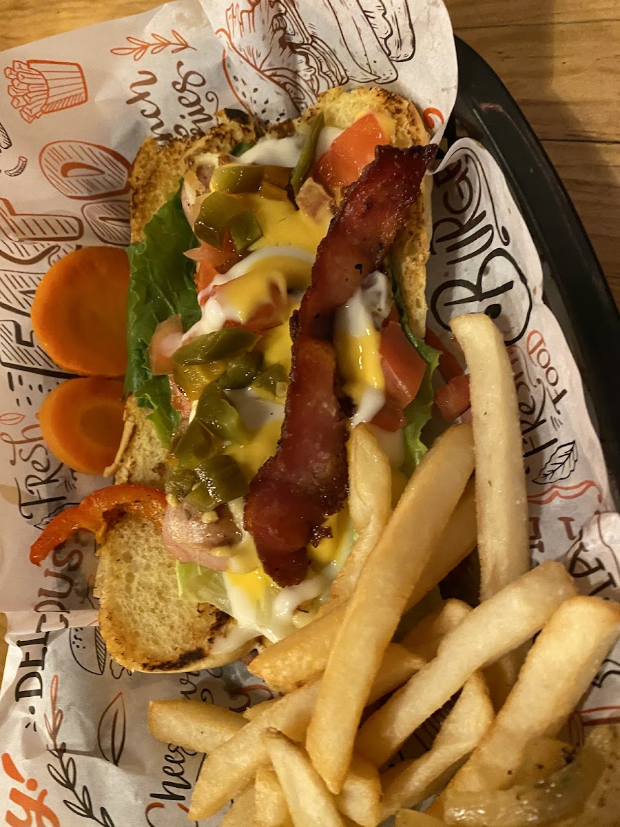 The Ramis Inc. Burger Photo 3