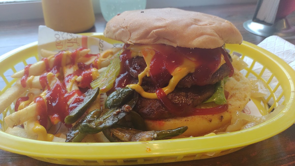 The Ramis Inc. Burger Photo 5