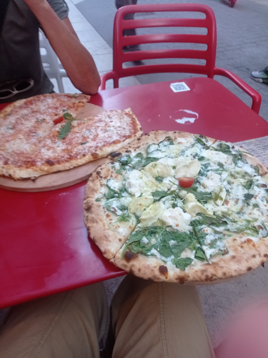 Pizzería Tómbola Photo 10